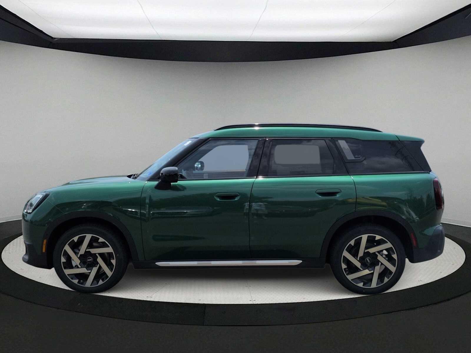 MINI COUNTRYMAN ICONIC 2027