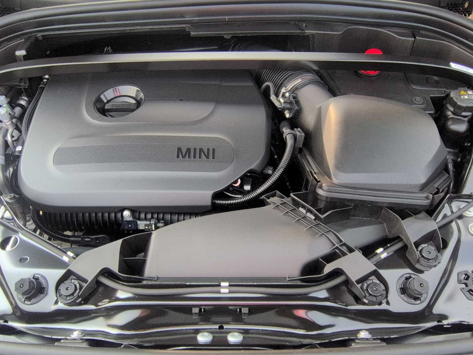 MINI COUNTRYMAN ICONIC 2027