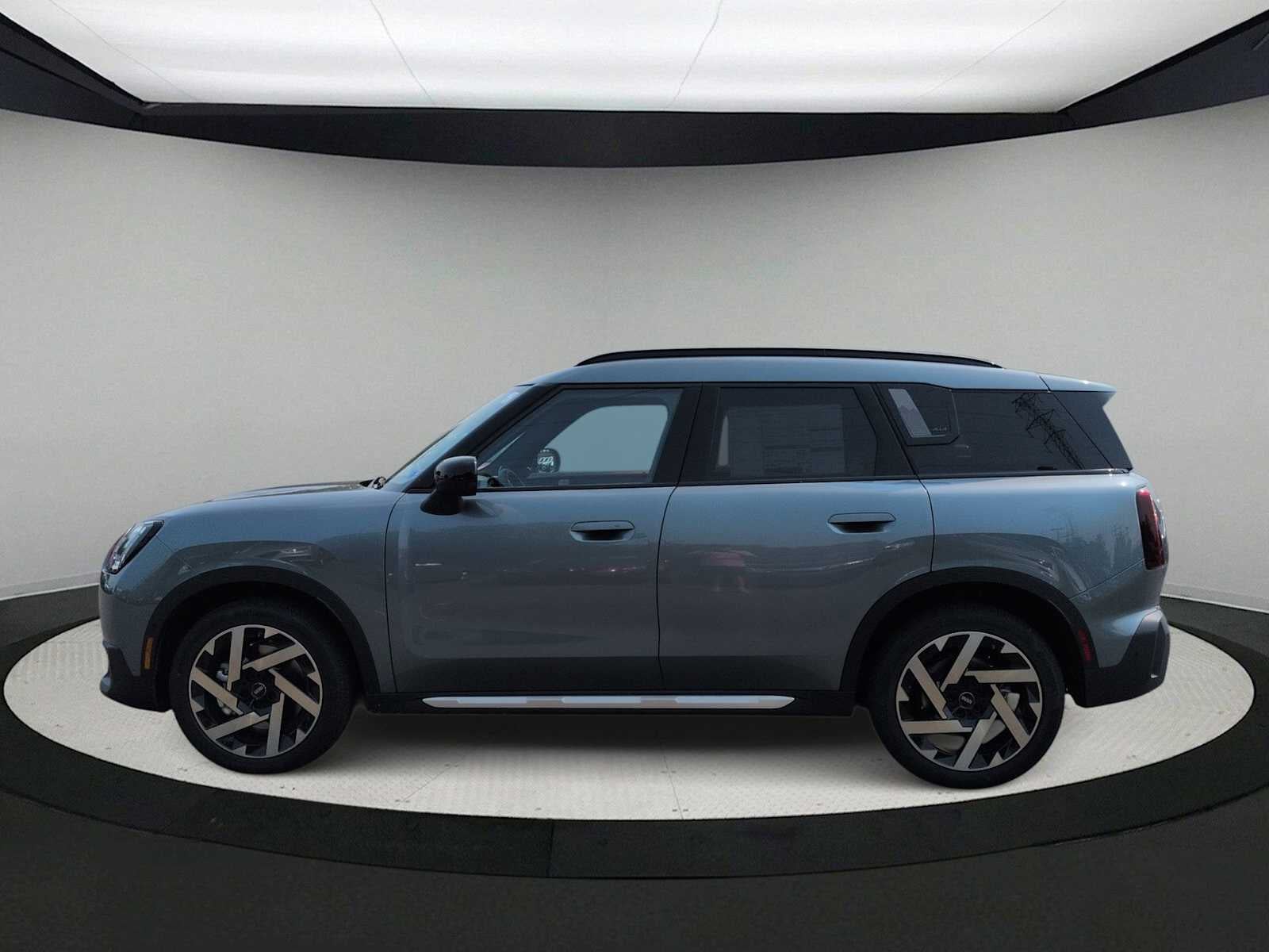 MINI COUNTRYMAN ICONIC 2027