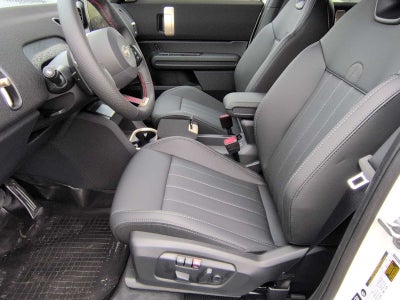 2026 MINI COUNTRYMAN ICONIC