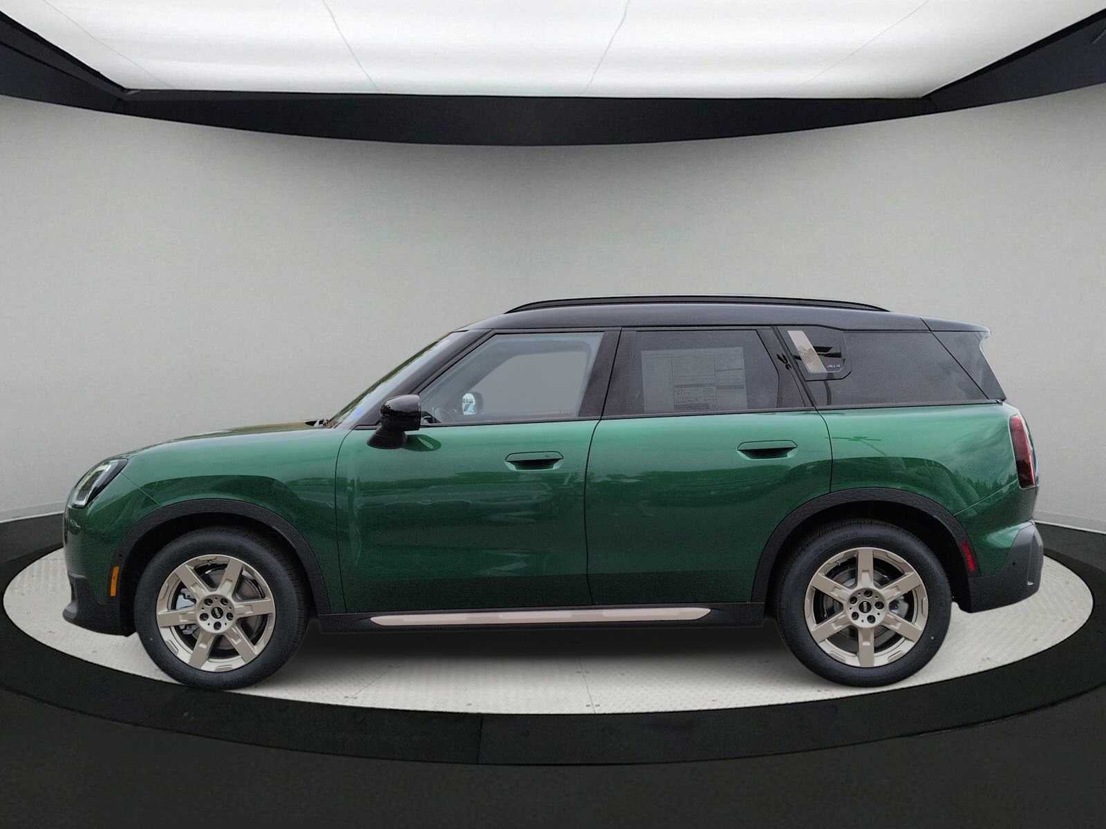 MINI COUNTRYMAN ICONIC 2027
