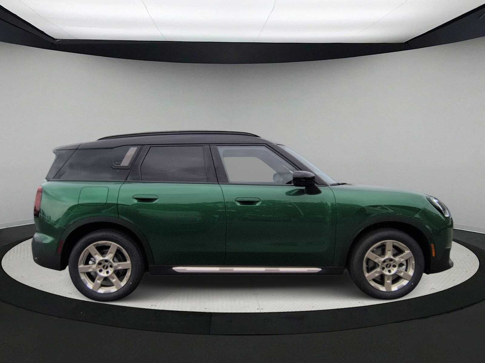 MINI COUNTRYMAN ICONIC 2027