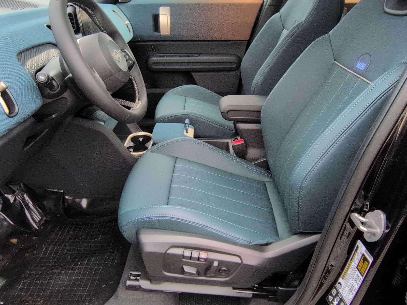 MINI COUNTRYMAN ICONIC 2027