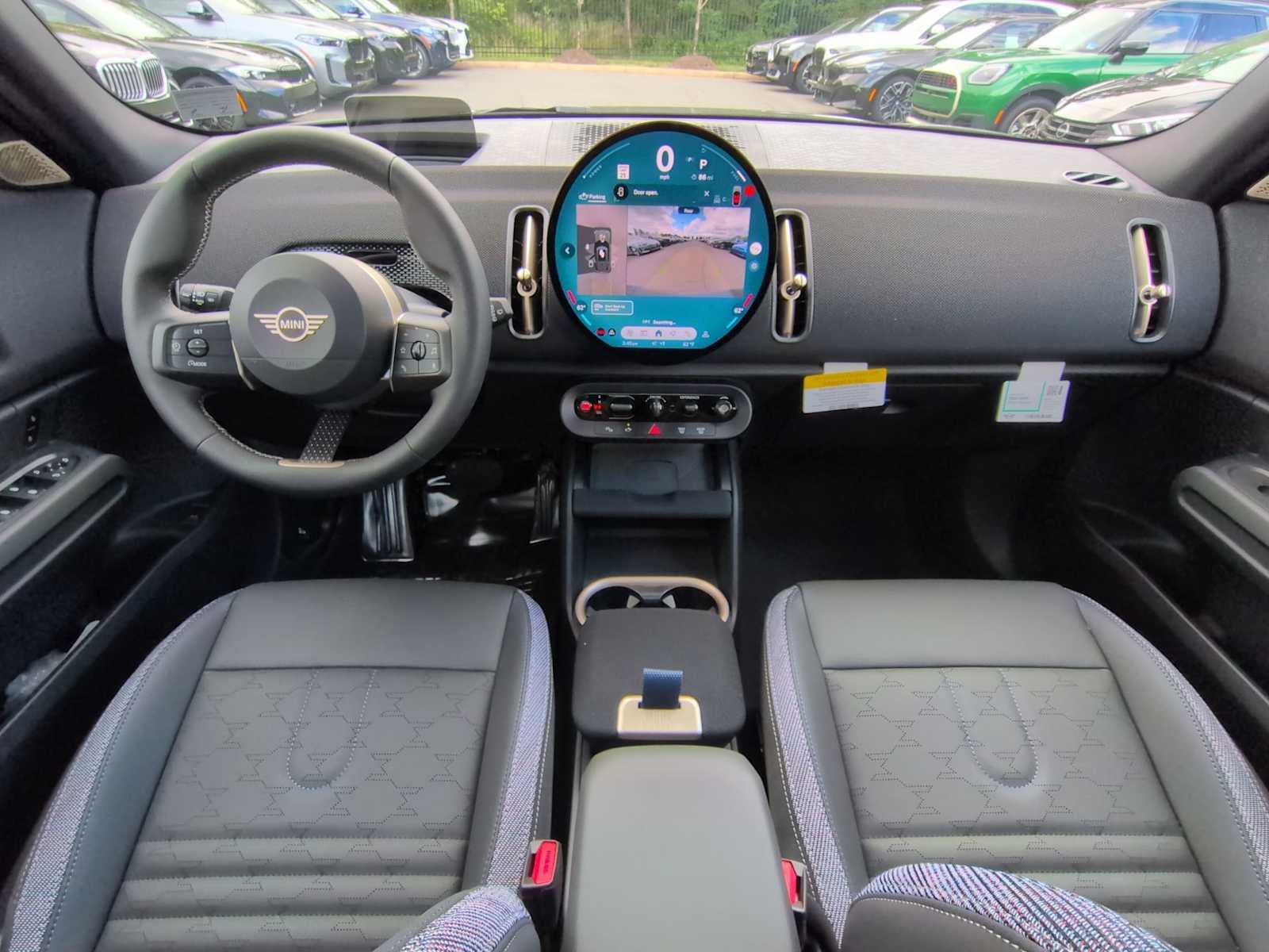 MINI COUNTRYMAN ICONIC 2027