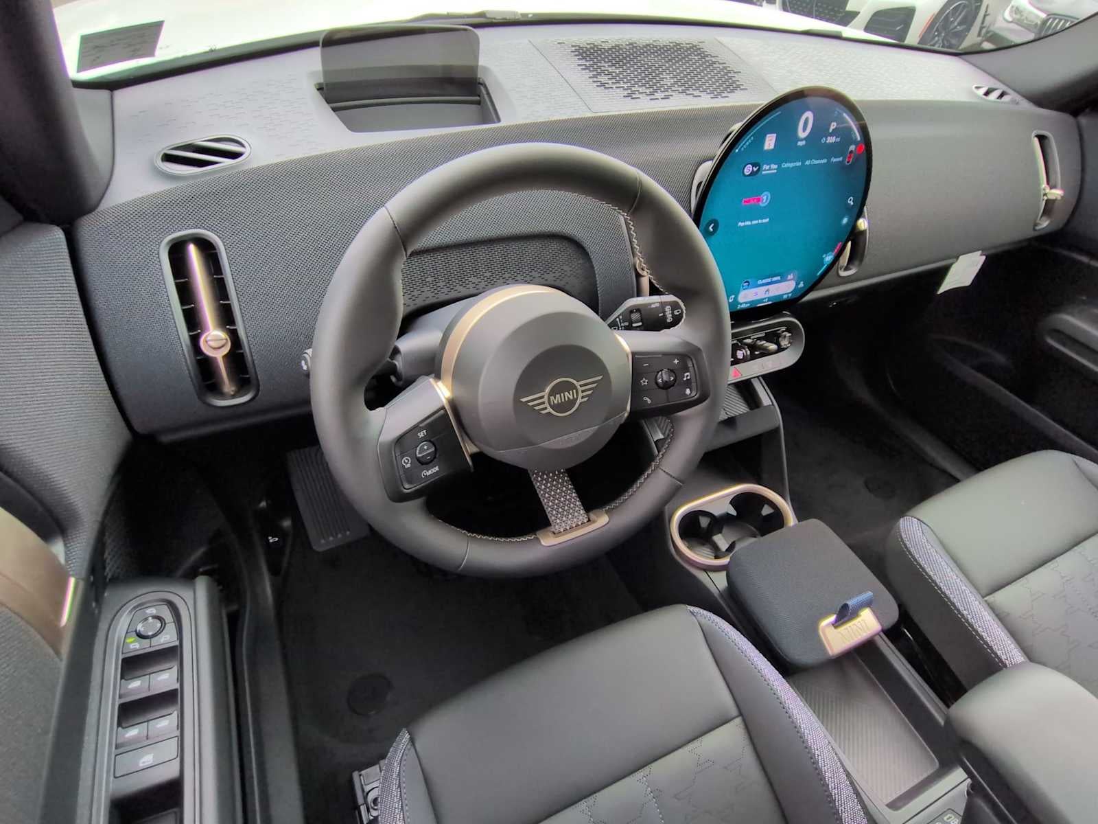 MINI COUNTRYMAN SIGNATURE PLUS 2027