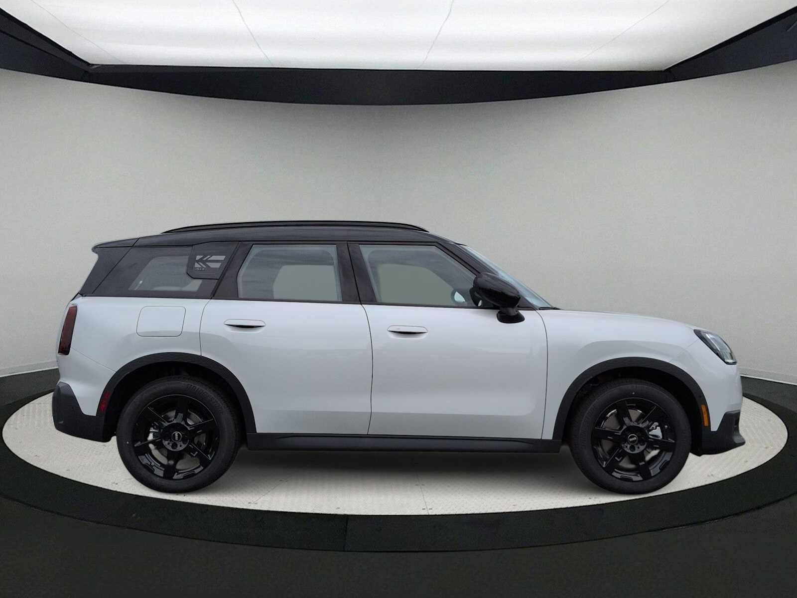 MINI COUNTRYMAN SIGNATURE PLUS 2027