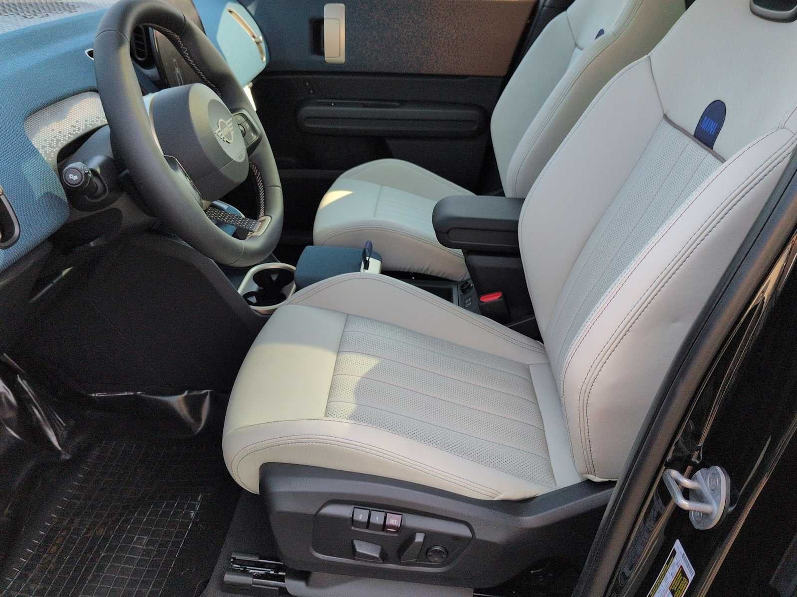 MINI COUNTRYMAN SIGNATURE PLUS 2027