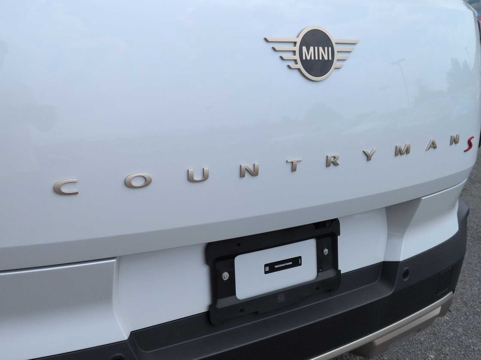 MINI COUNTRYMAN ICONIC 2027