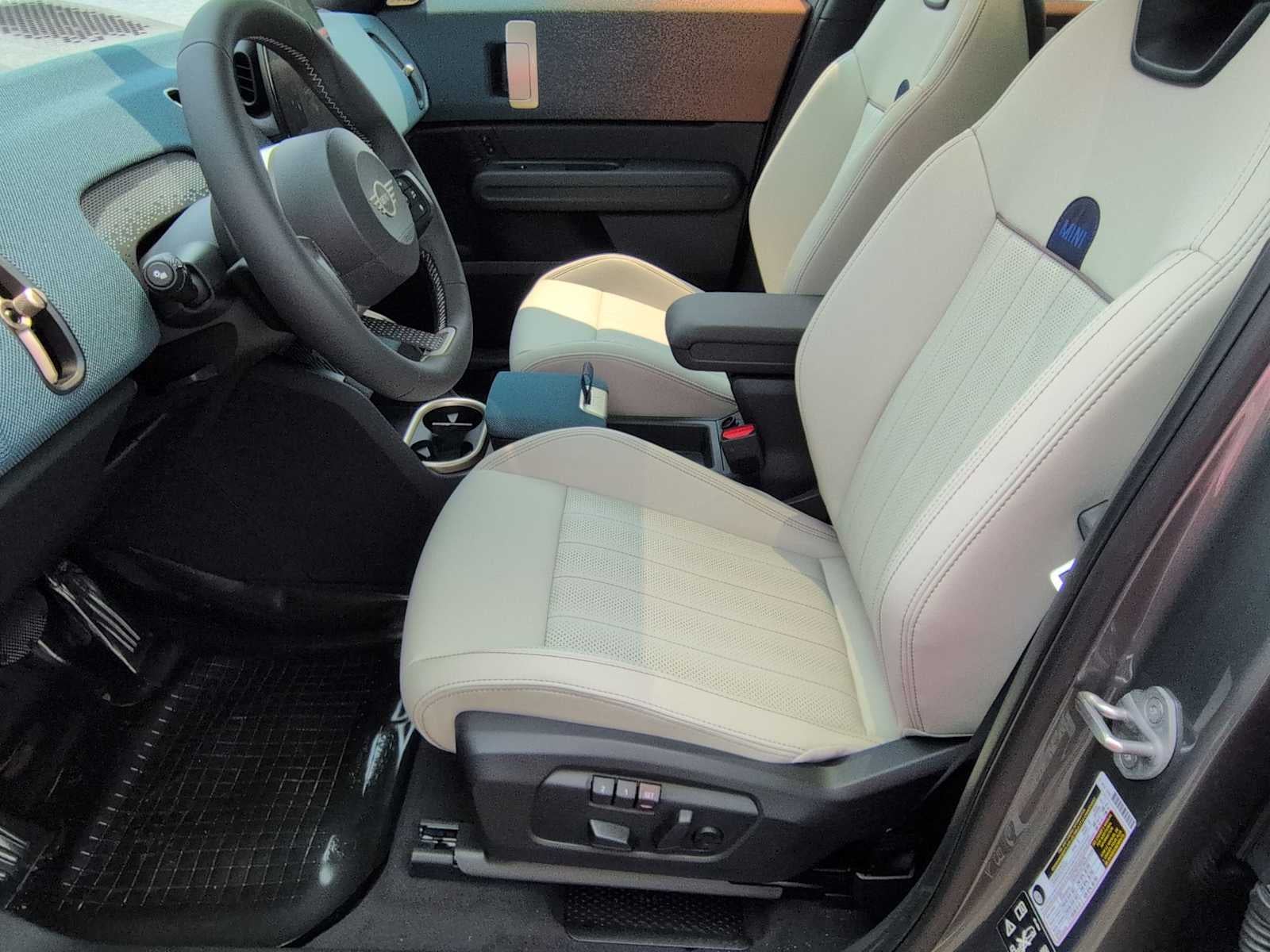 MINI COUNTRYMAN ICONIC 2027