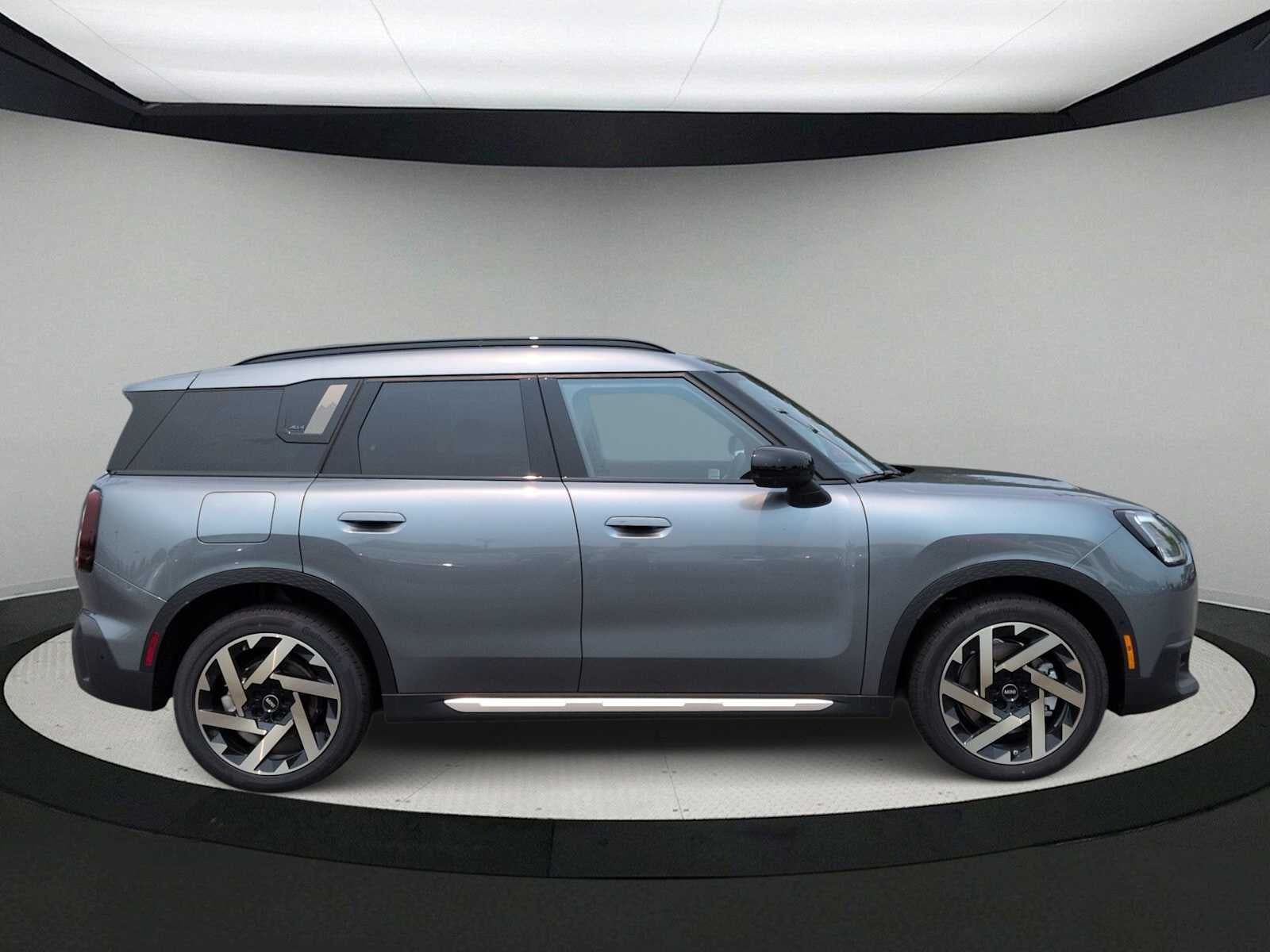 MINI COUNTRYMAN ICONIC 2027