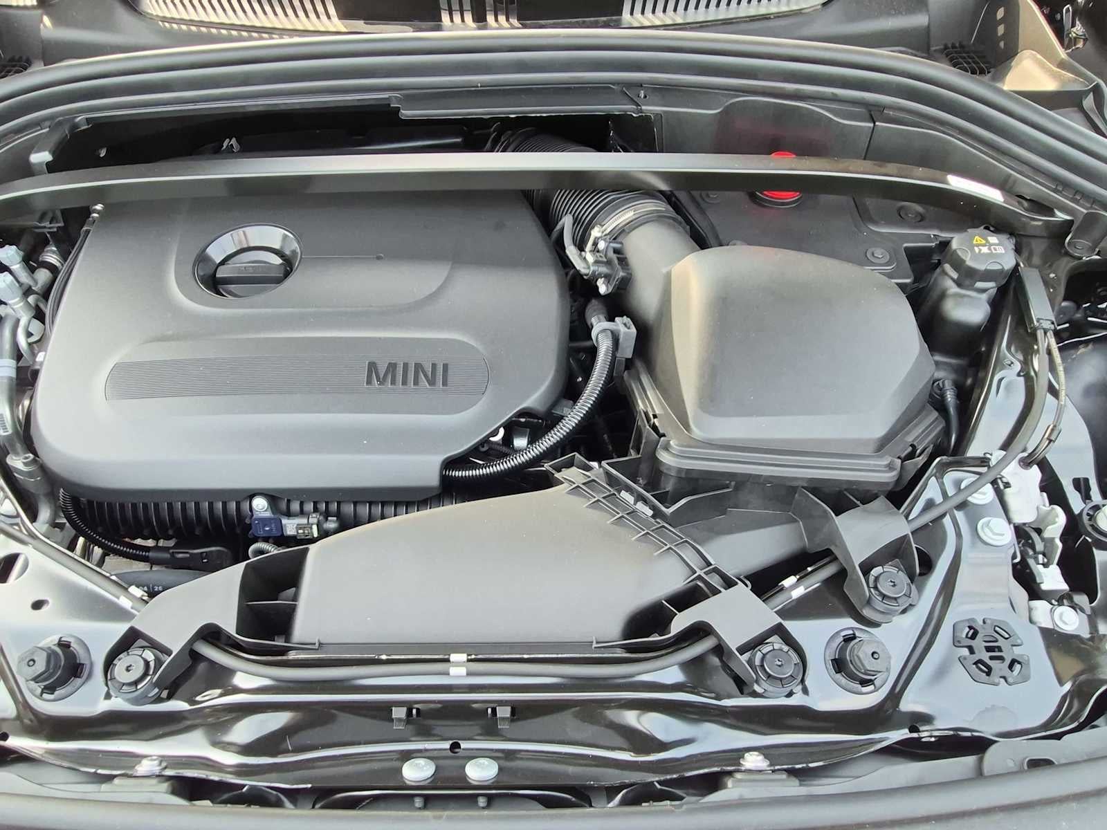 MINI COUNTRYMAN ICONIC 2027