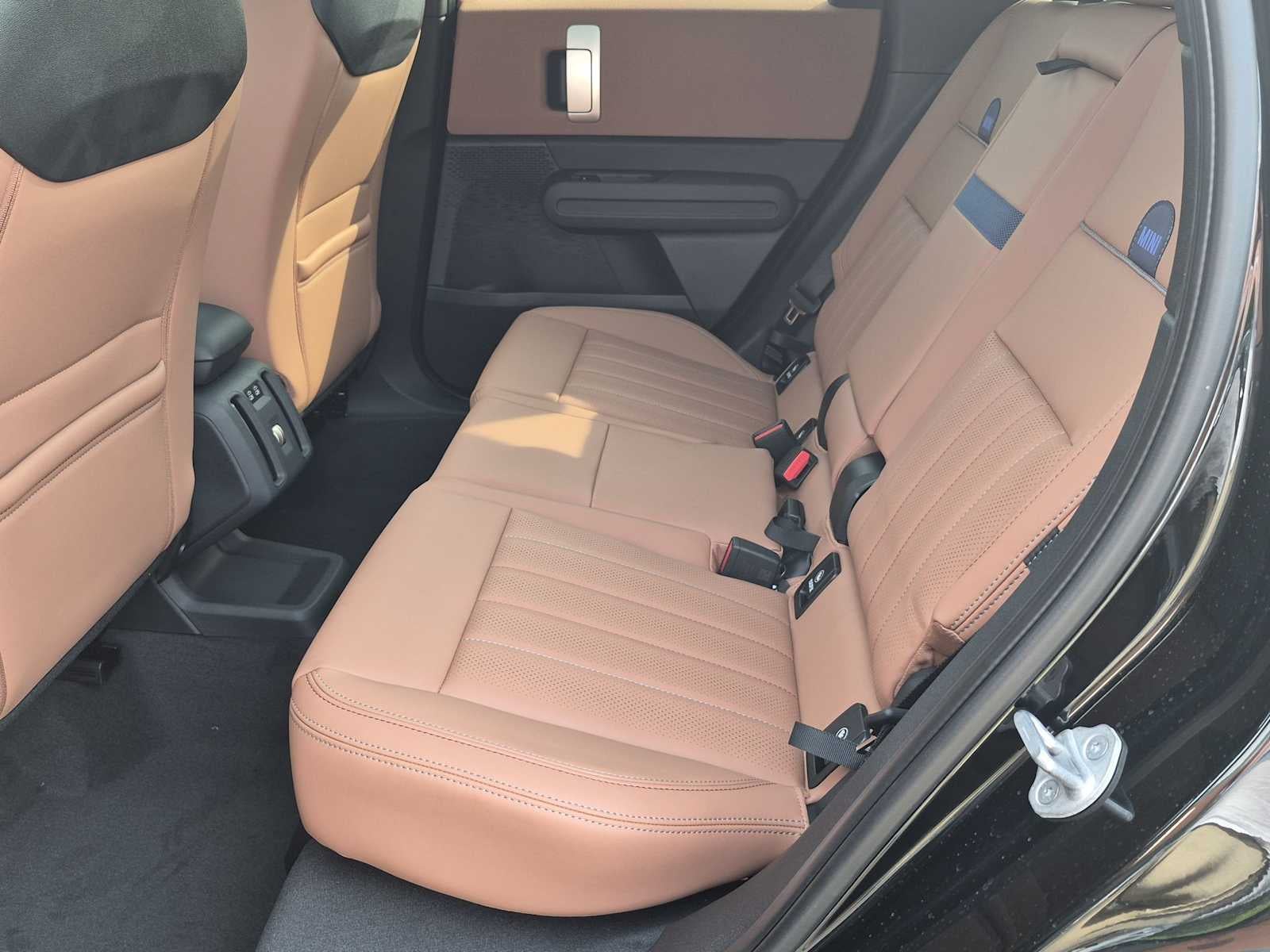 MINI COUNTRYMAN ICONIC 2027