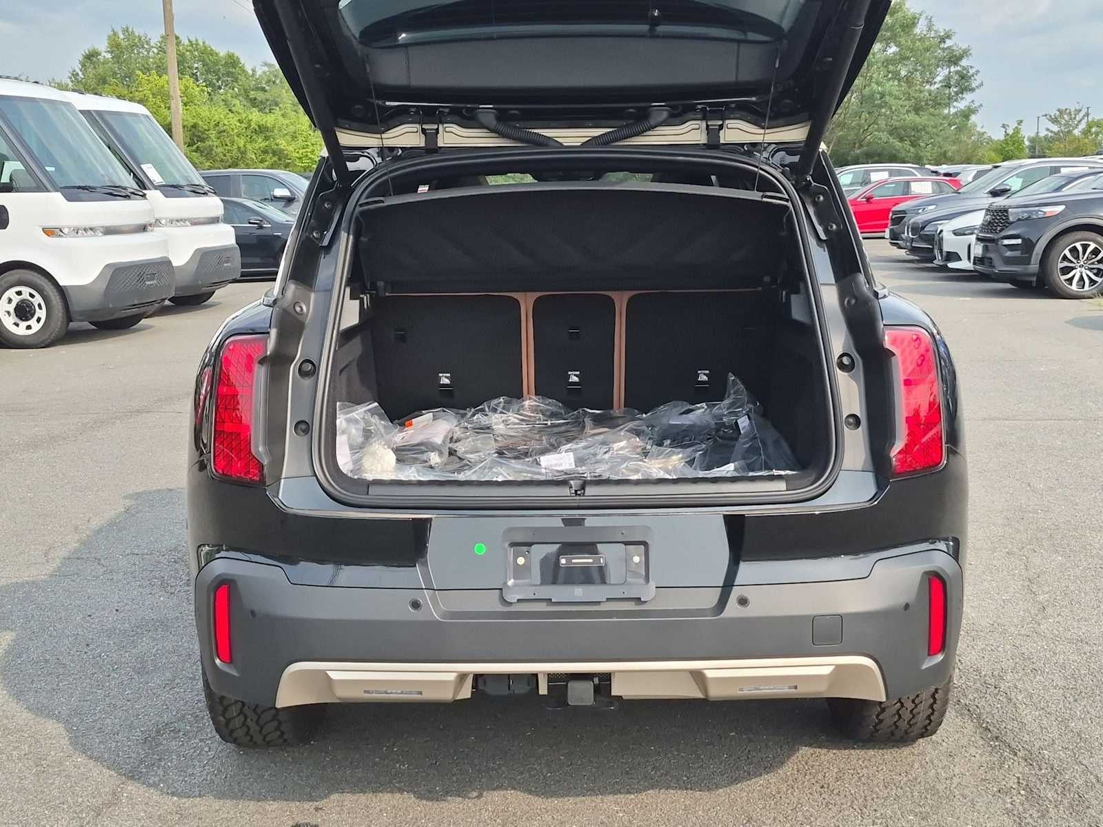 MINI COUNTRYMAN ICONIC 2027