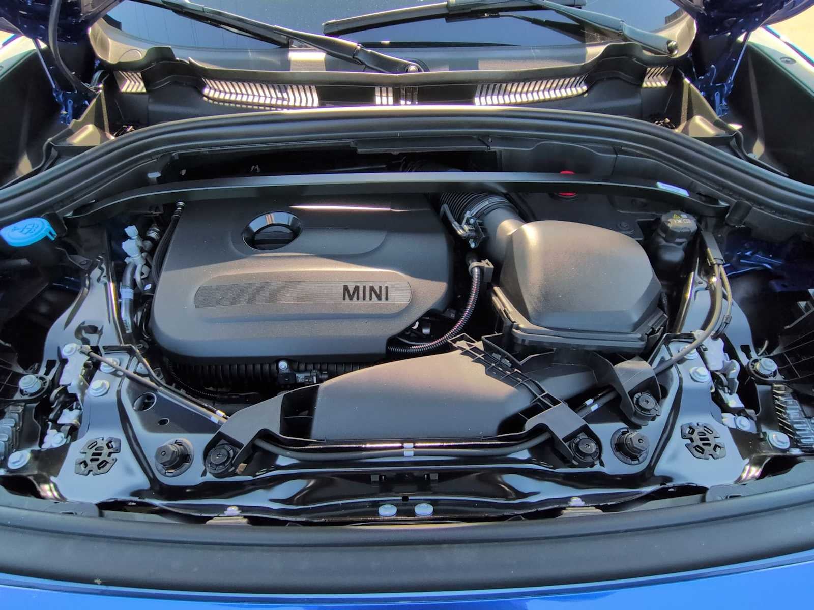 MINI COUNTRYMAN SIGNATURE PLUS 2027