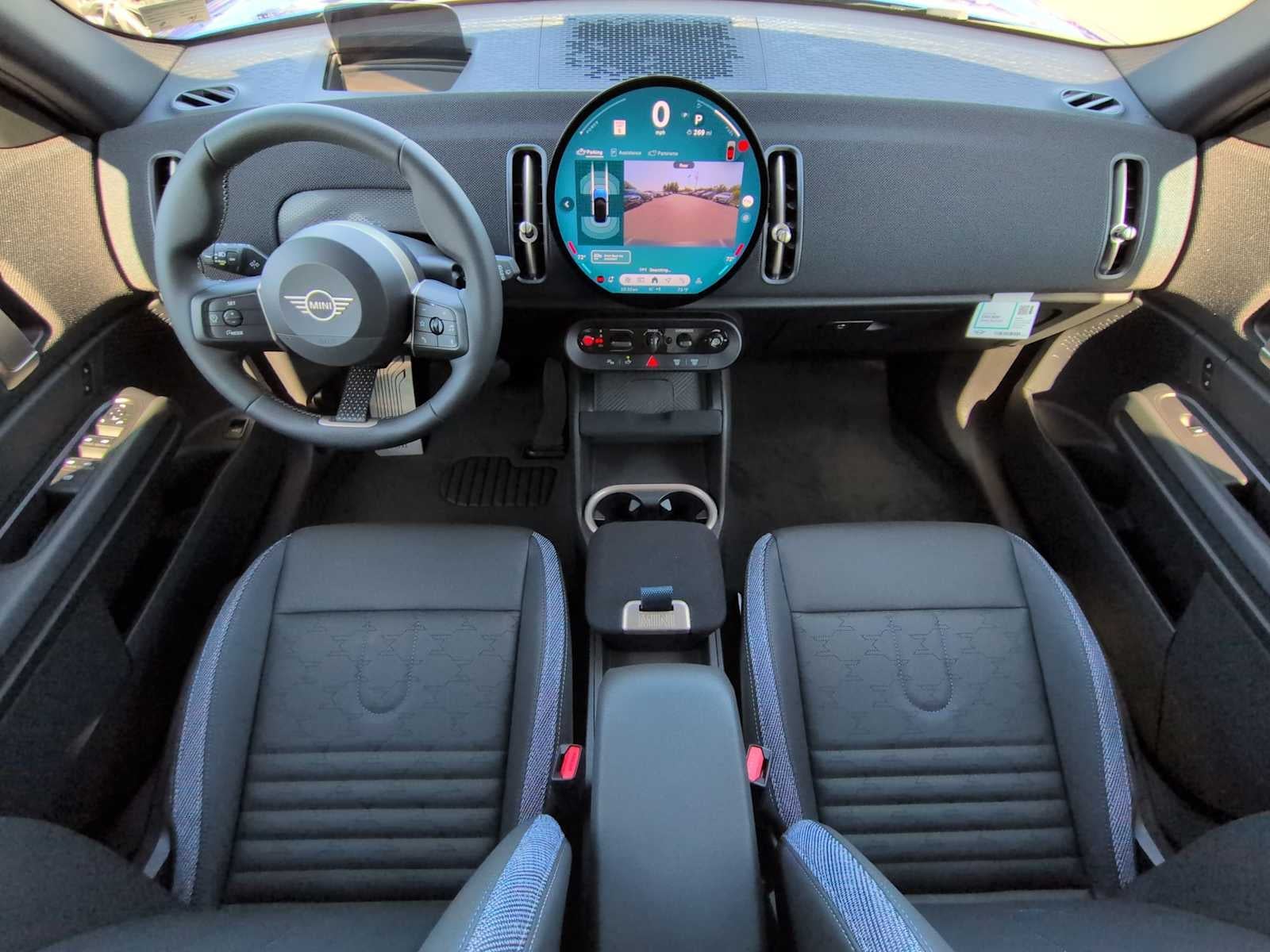 MINI COUNTRYMAN SIGNATURE PLUS 2027