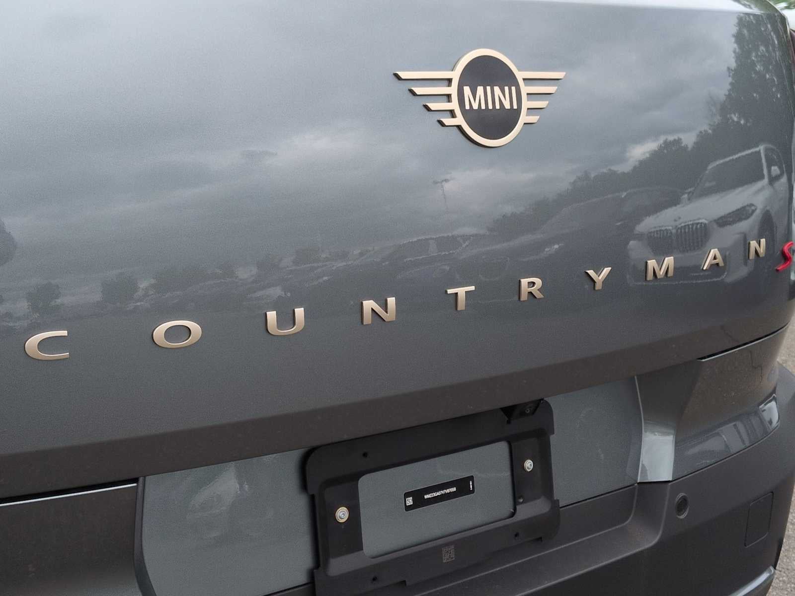 MINI COUNTRYMAN ICONIC 2027
