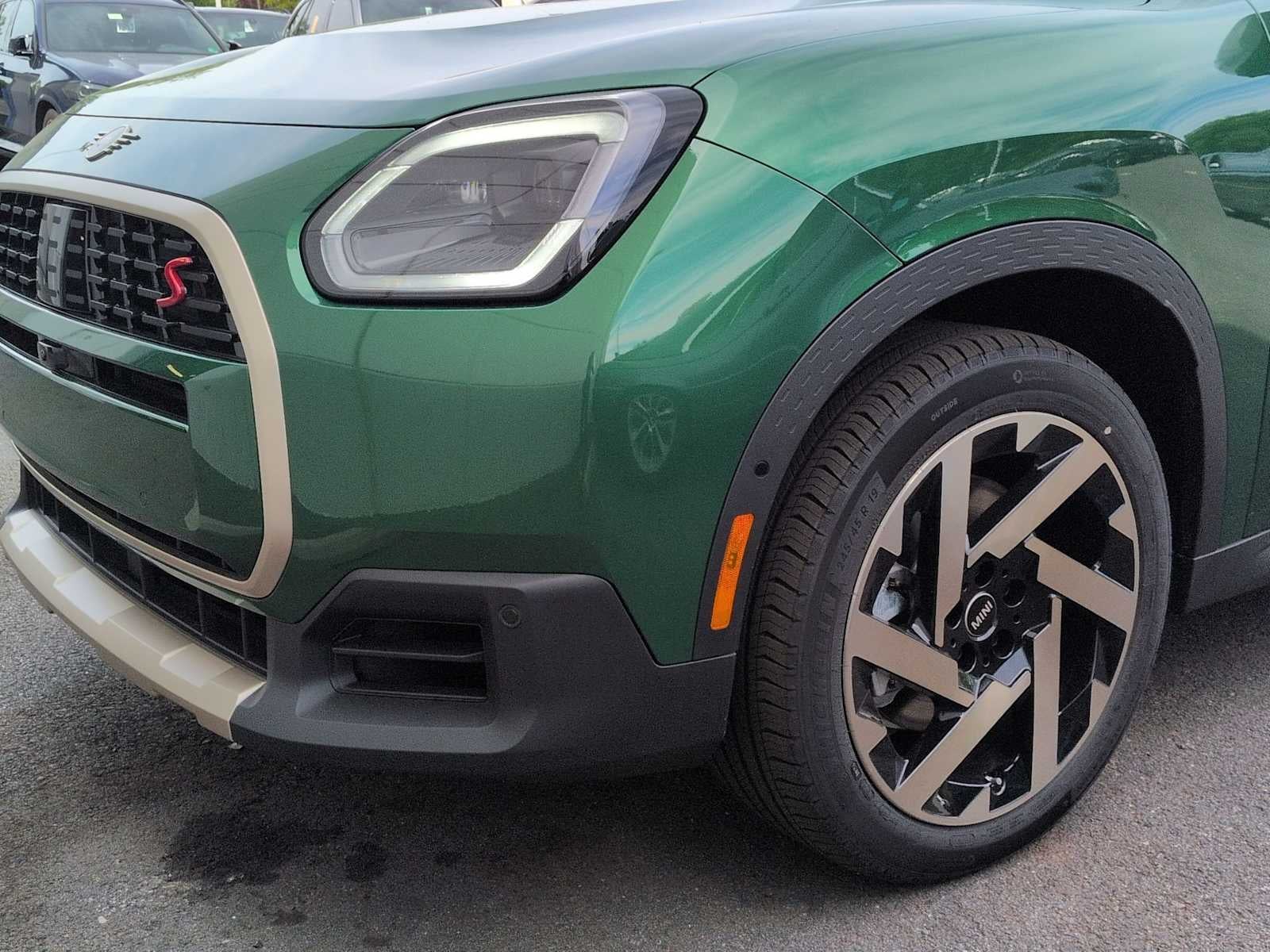 MINI COUNTRYMAN ICONIC 2027