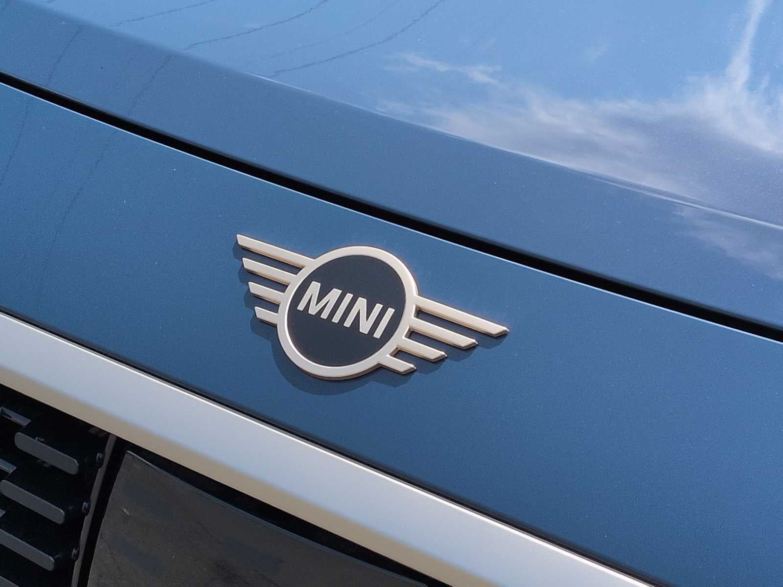 MINI COUNTRYMAN SIGNATURE PLUS 2027