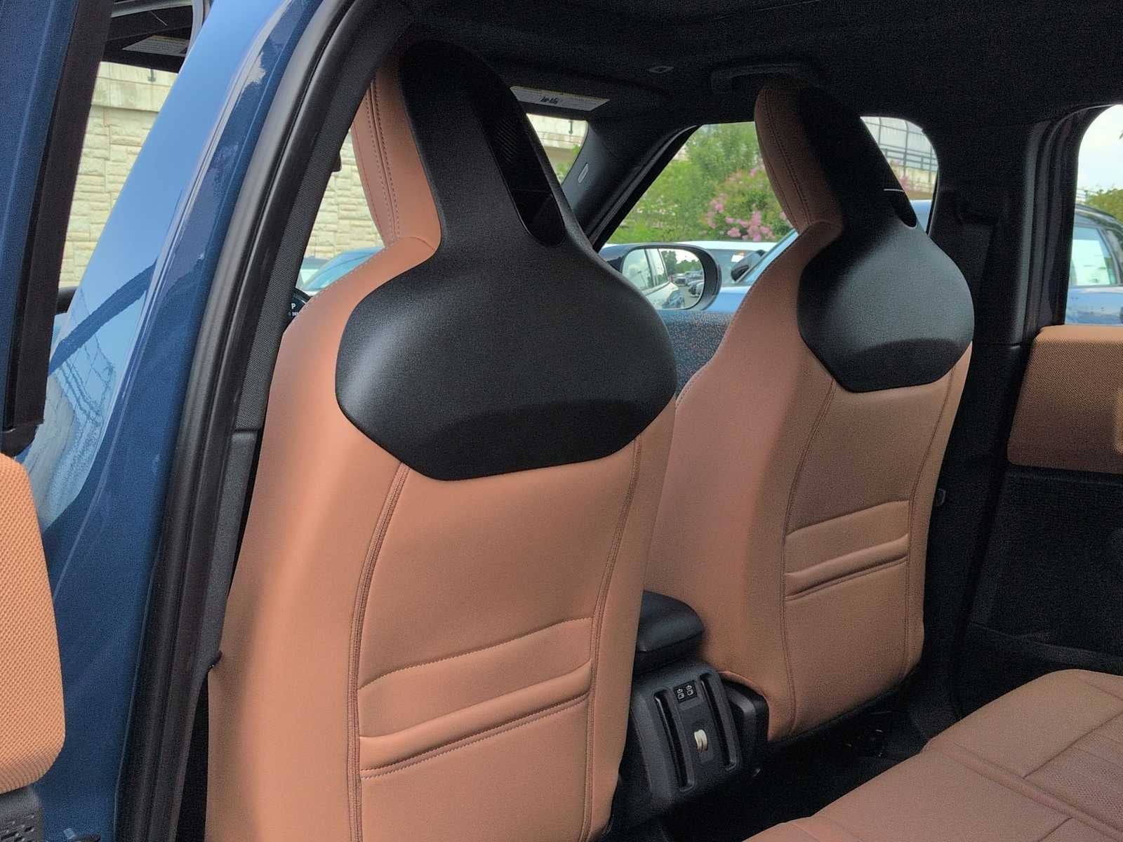 MINI COUNTRYMAN SIGNATURE PLUS 2027