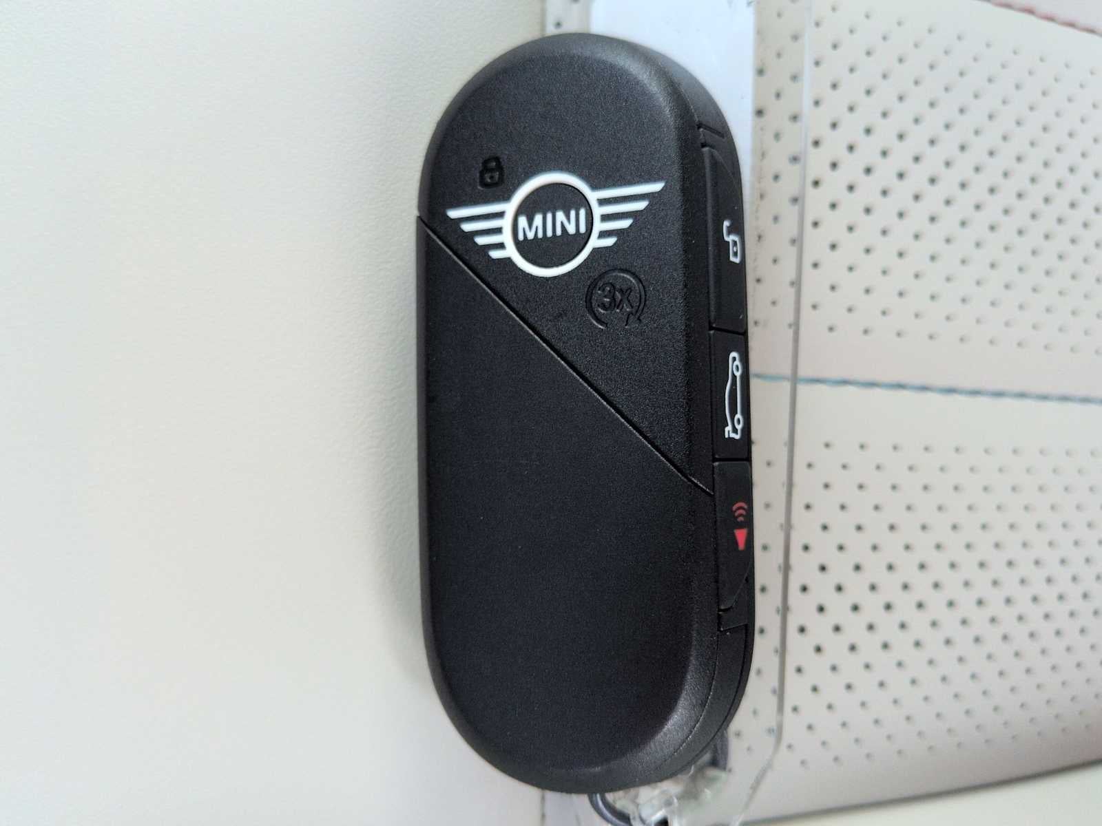 MINI COUNTRYMAN SIGNATURE PLUS 2027