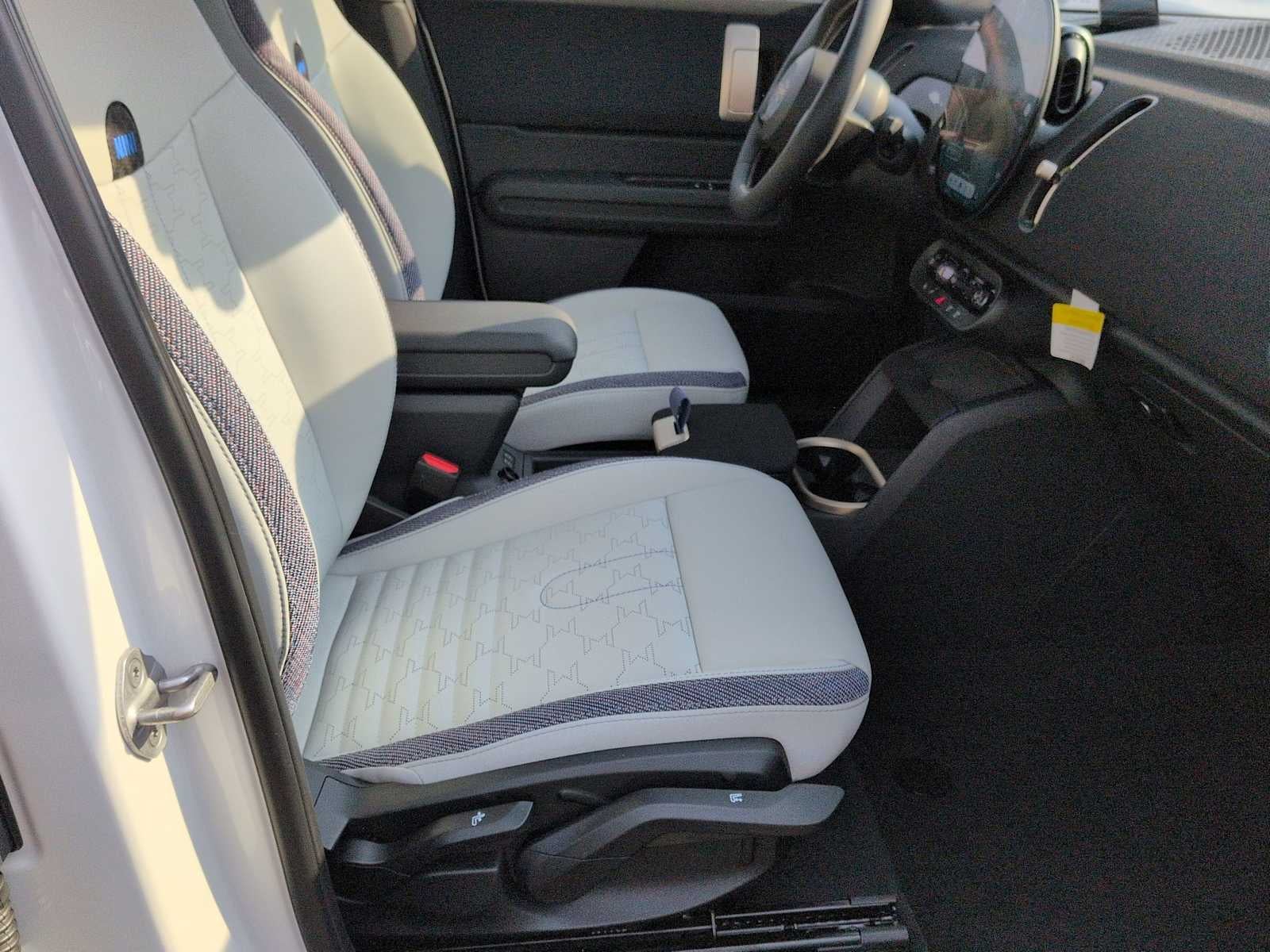 MINI COUNTRYMAN OXFORD EDITION 2026