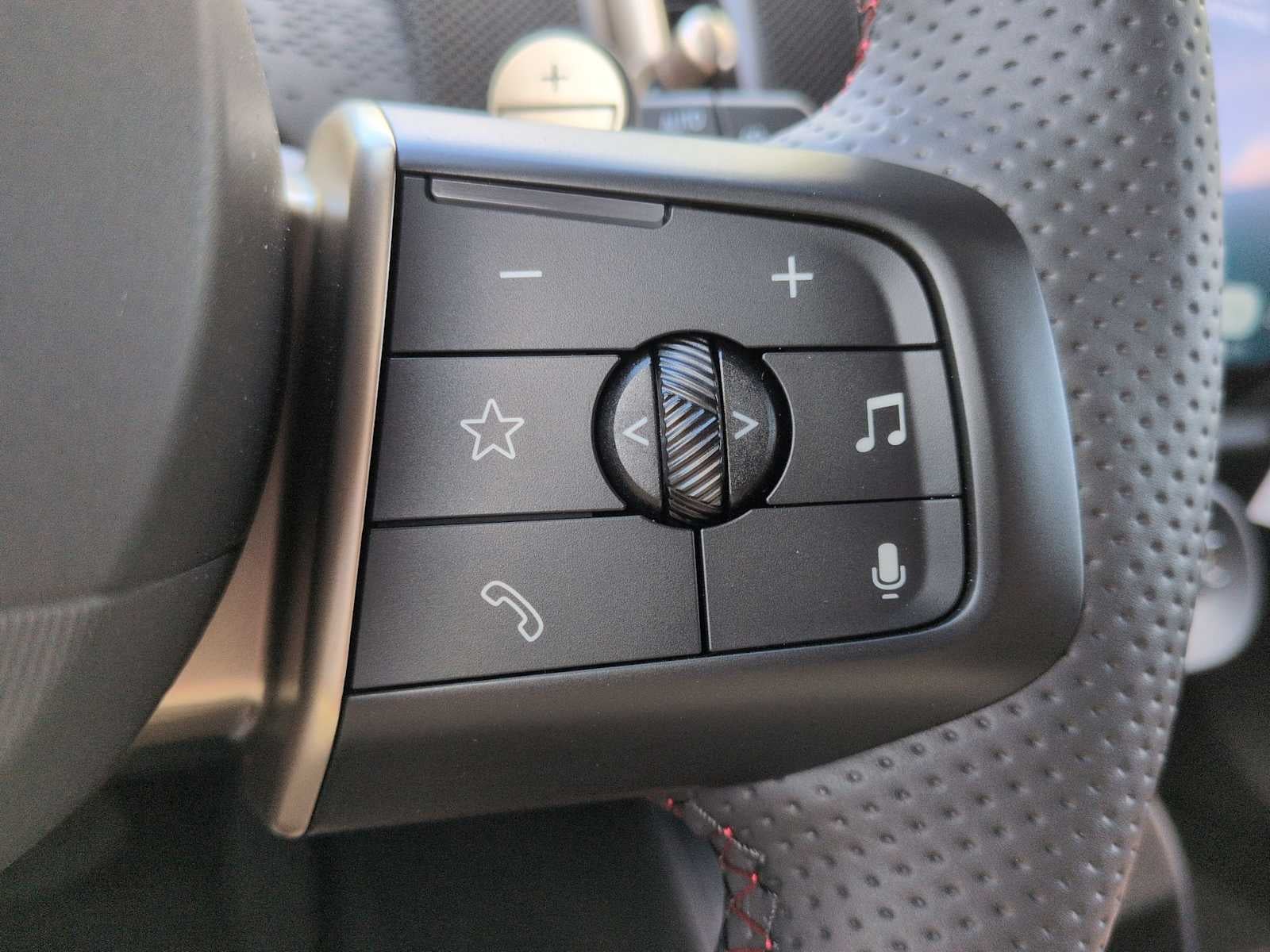 2026 MINI COUNTRYMAN ICONIC