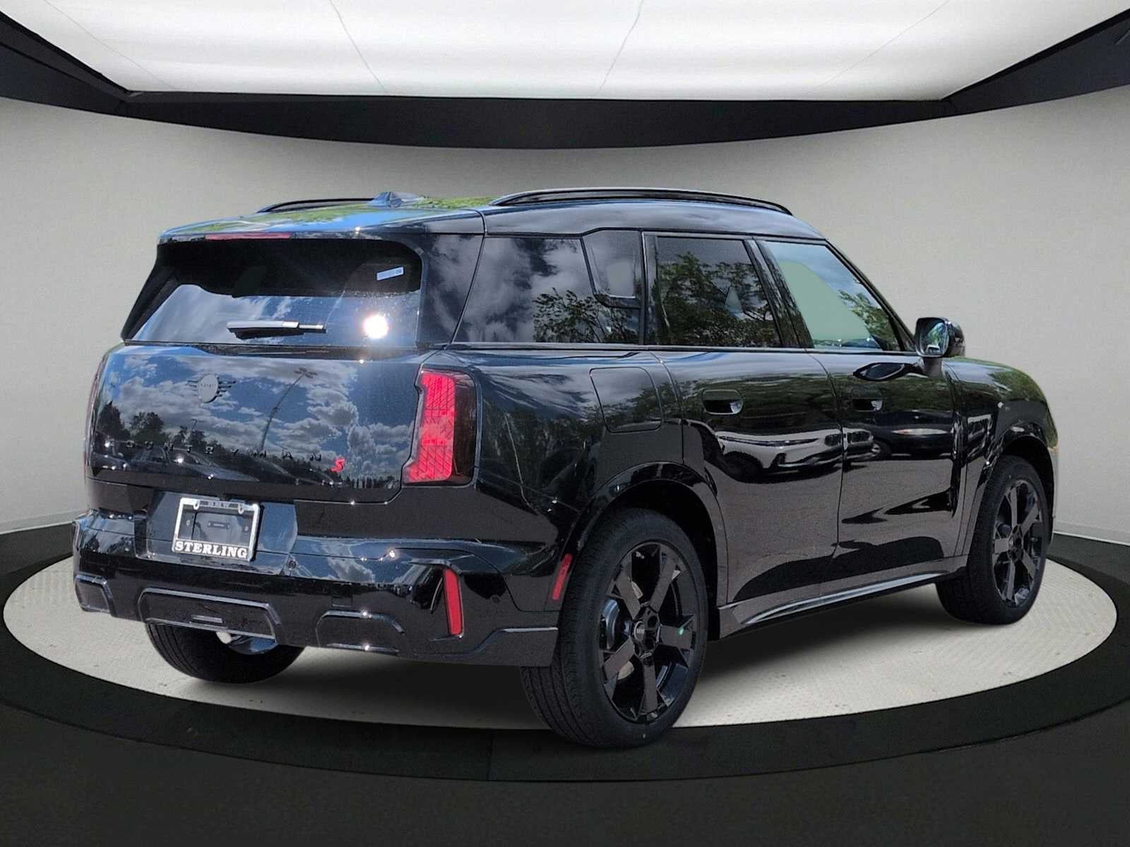 2026 MINI COUNTRYMAN ICONIC
