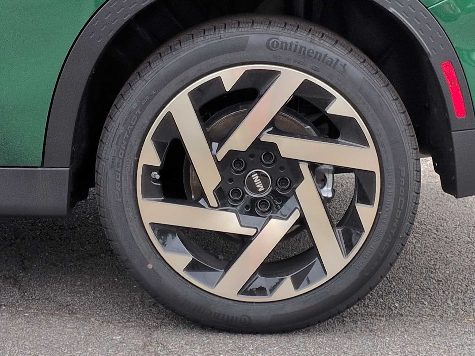 MINI COUNTRYMAN ICONIC 2027