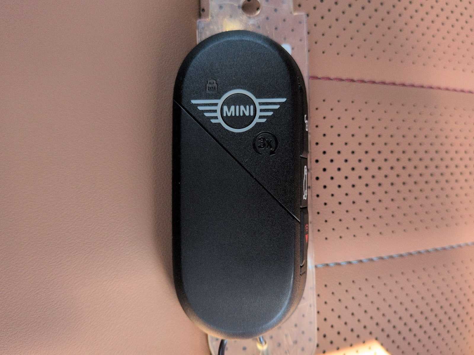 MINI COUNTRYMAN ICONIC 2027