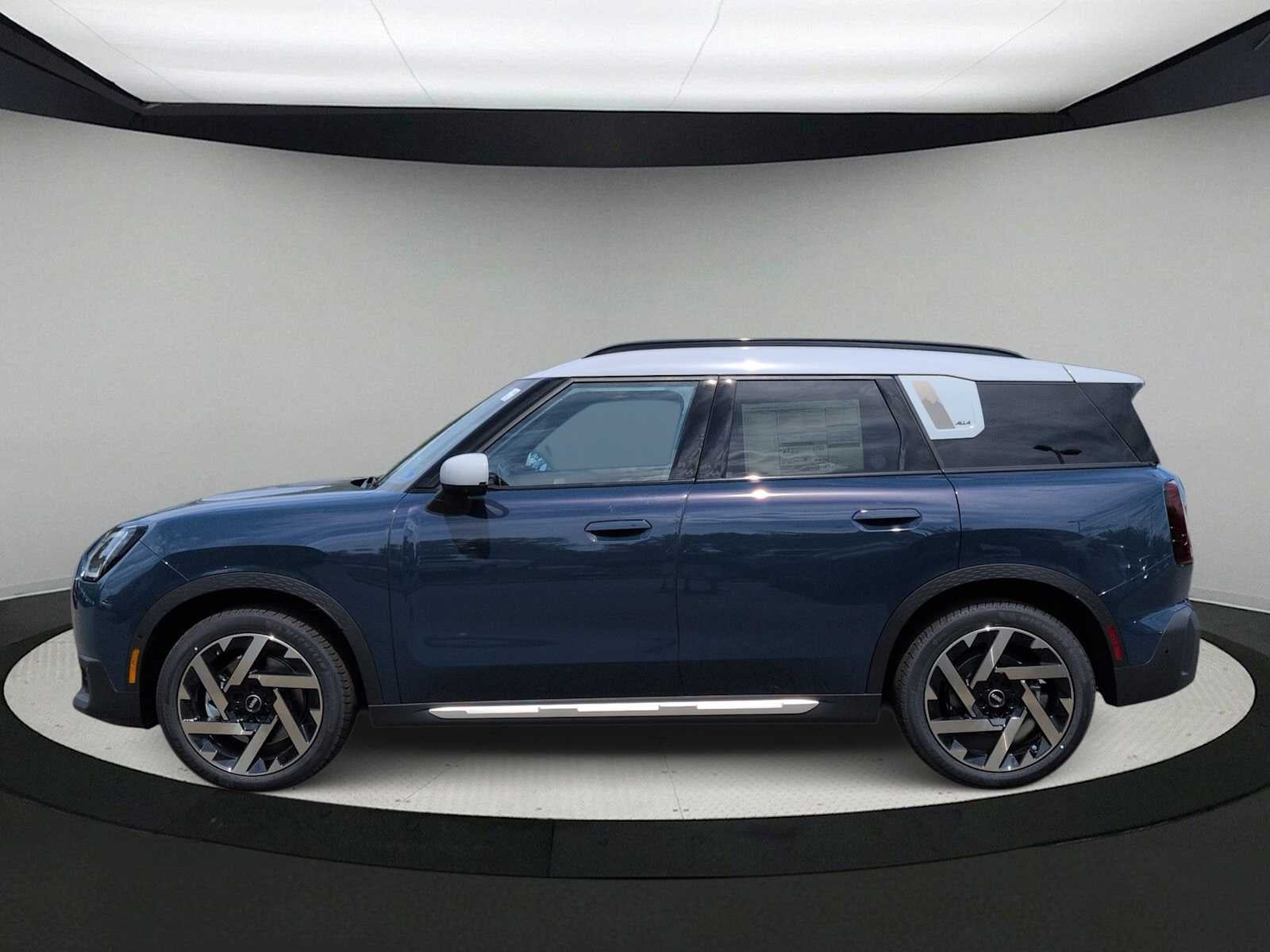 MINI COUNTRYMAN ICONIC 2027