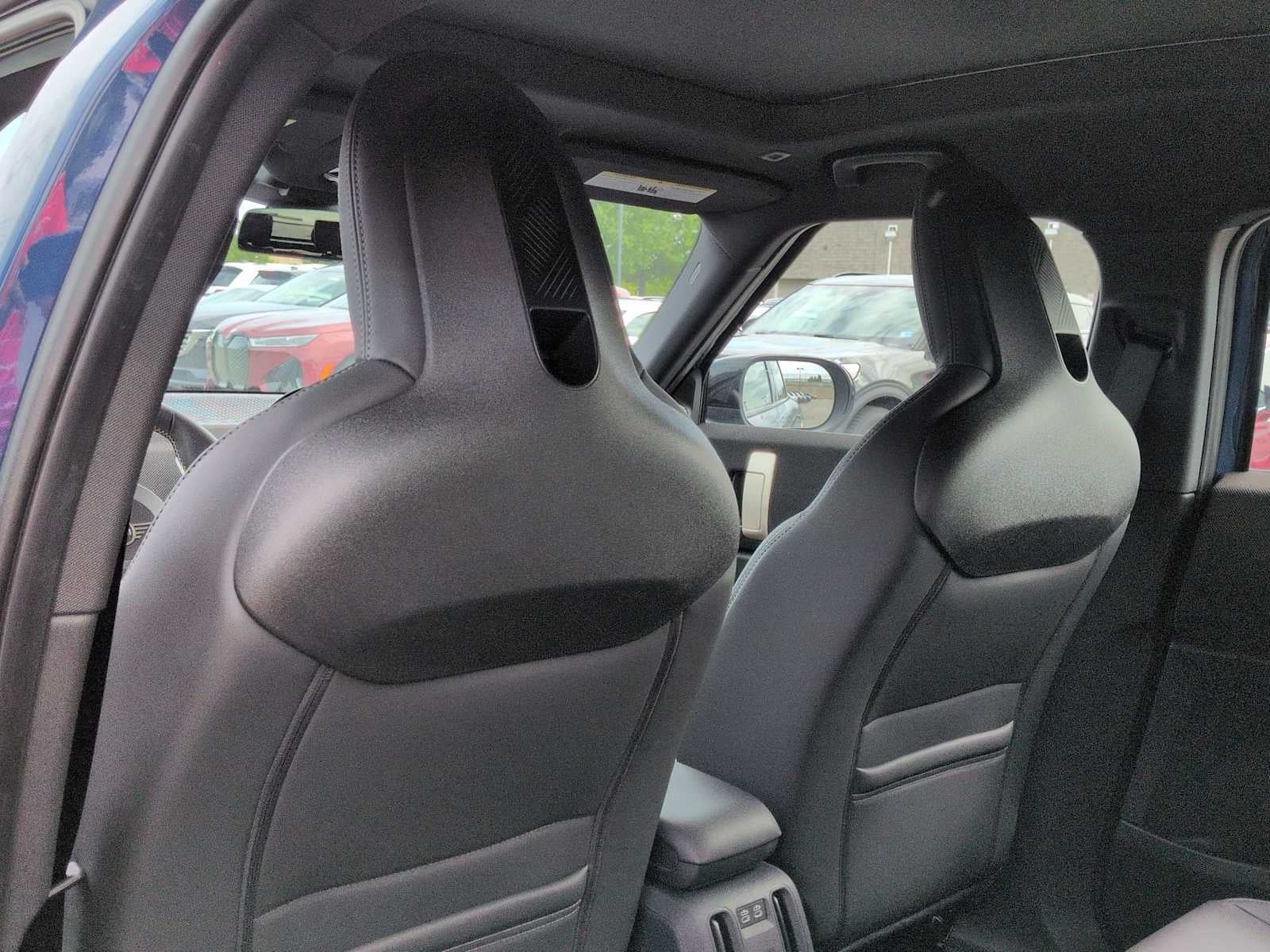 MINI COUNTRYMAN SIGNATURE PLUS 2027