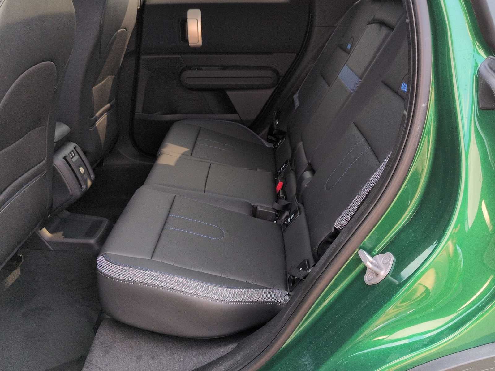 MINI COUNTRYMAN SIGNATURE PLUS 2027