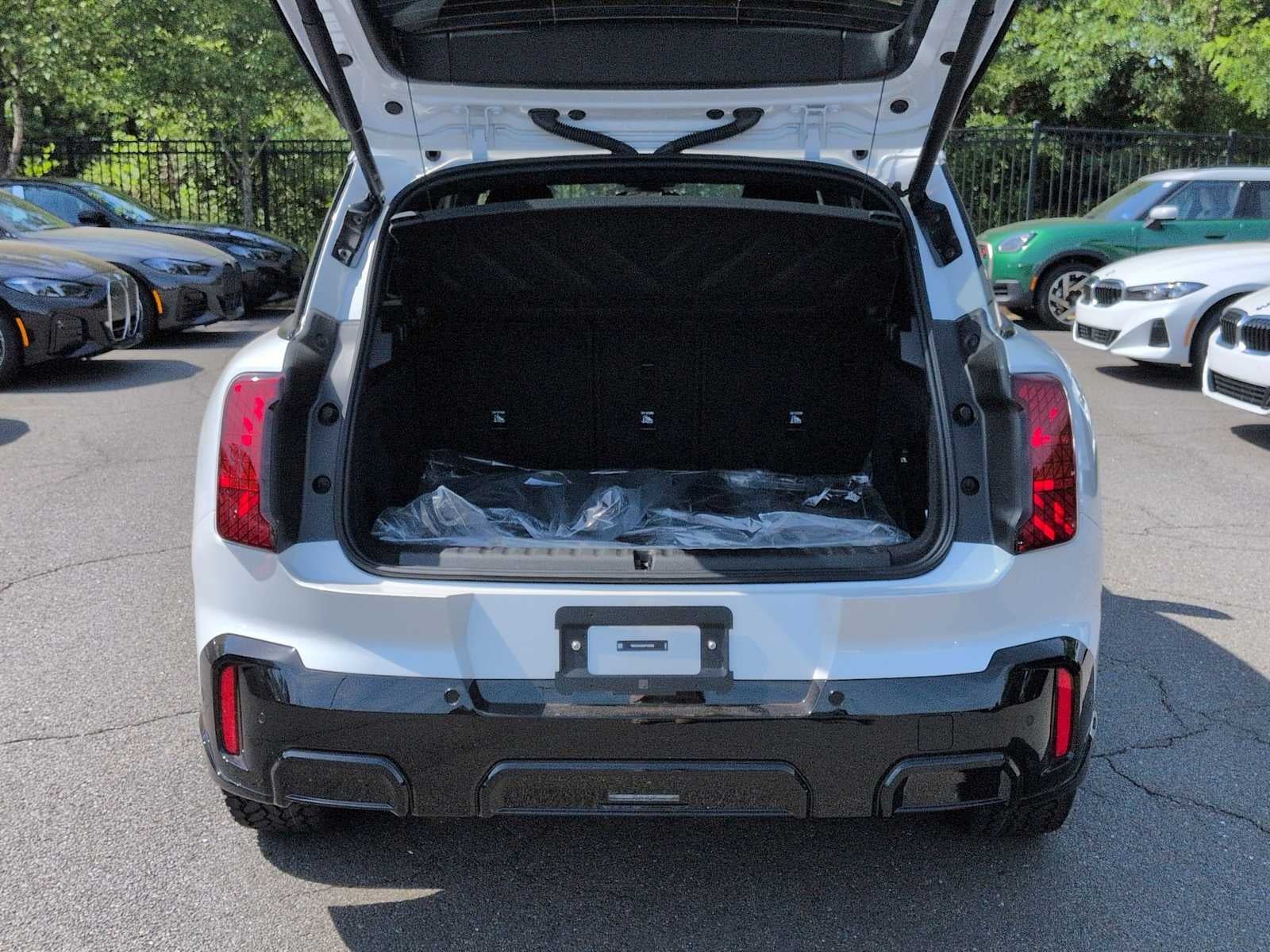 MINI COUNTRYMAN ICONIC 2027