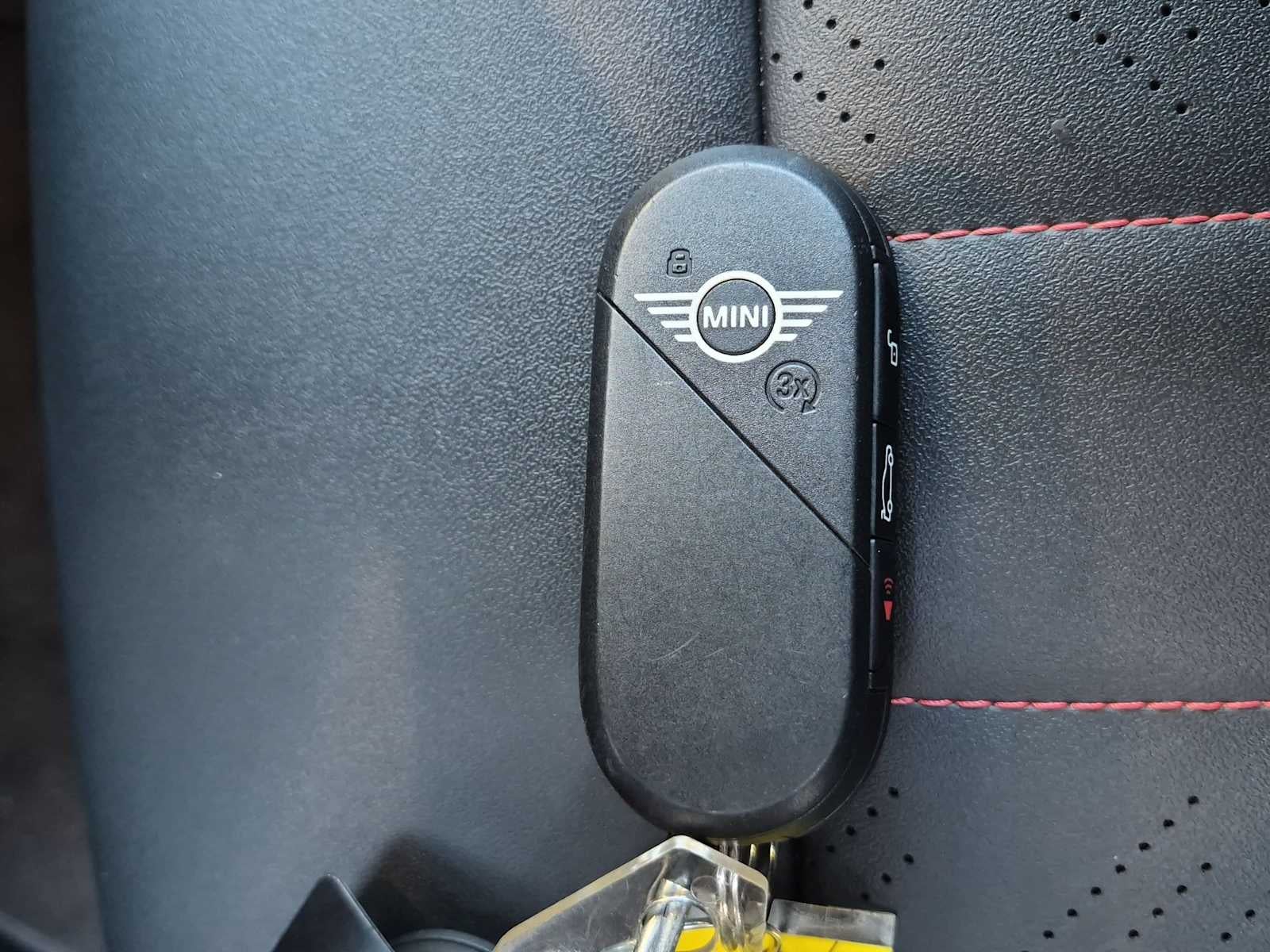 MINI COUNTRYMAN 2025 John Cooper Works