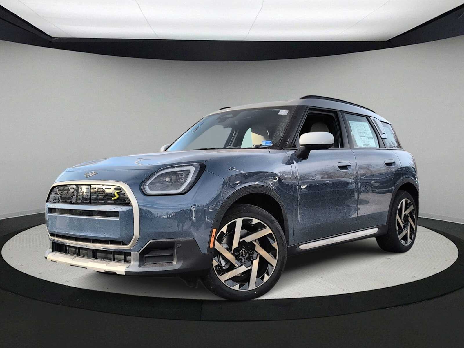 2026 MINI COUNTRYMAN SIGNATURE PLUS