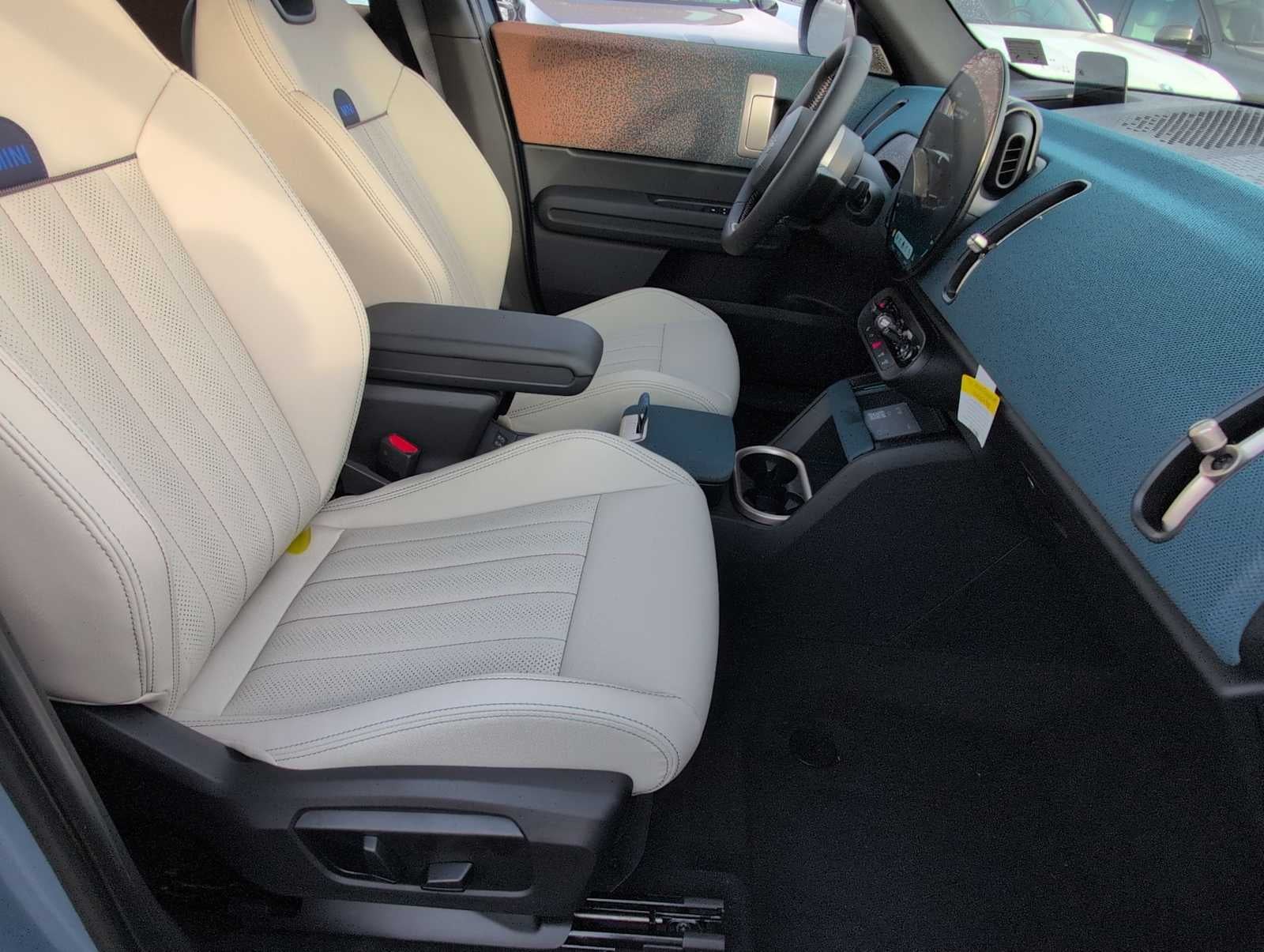 2026 MINI COUNTRYMAN SIGNATURE PLUS