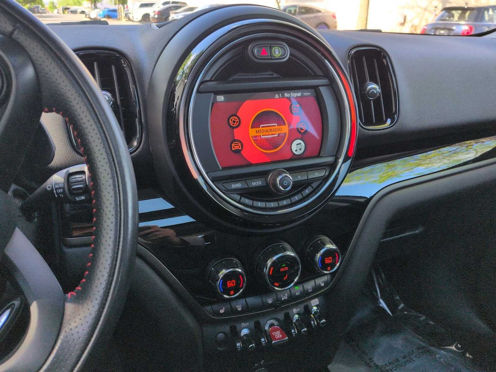 MINI COUNTRYMAN SIGNATURE 2020