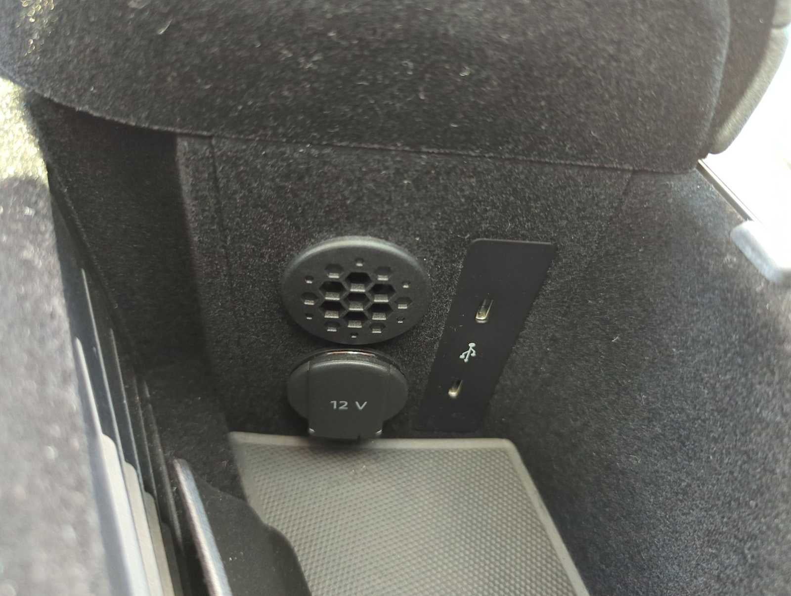 2025 Porsche Taycan 4S