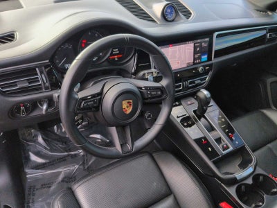 Porsche Macan T 2023