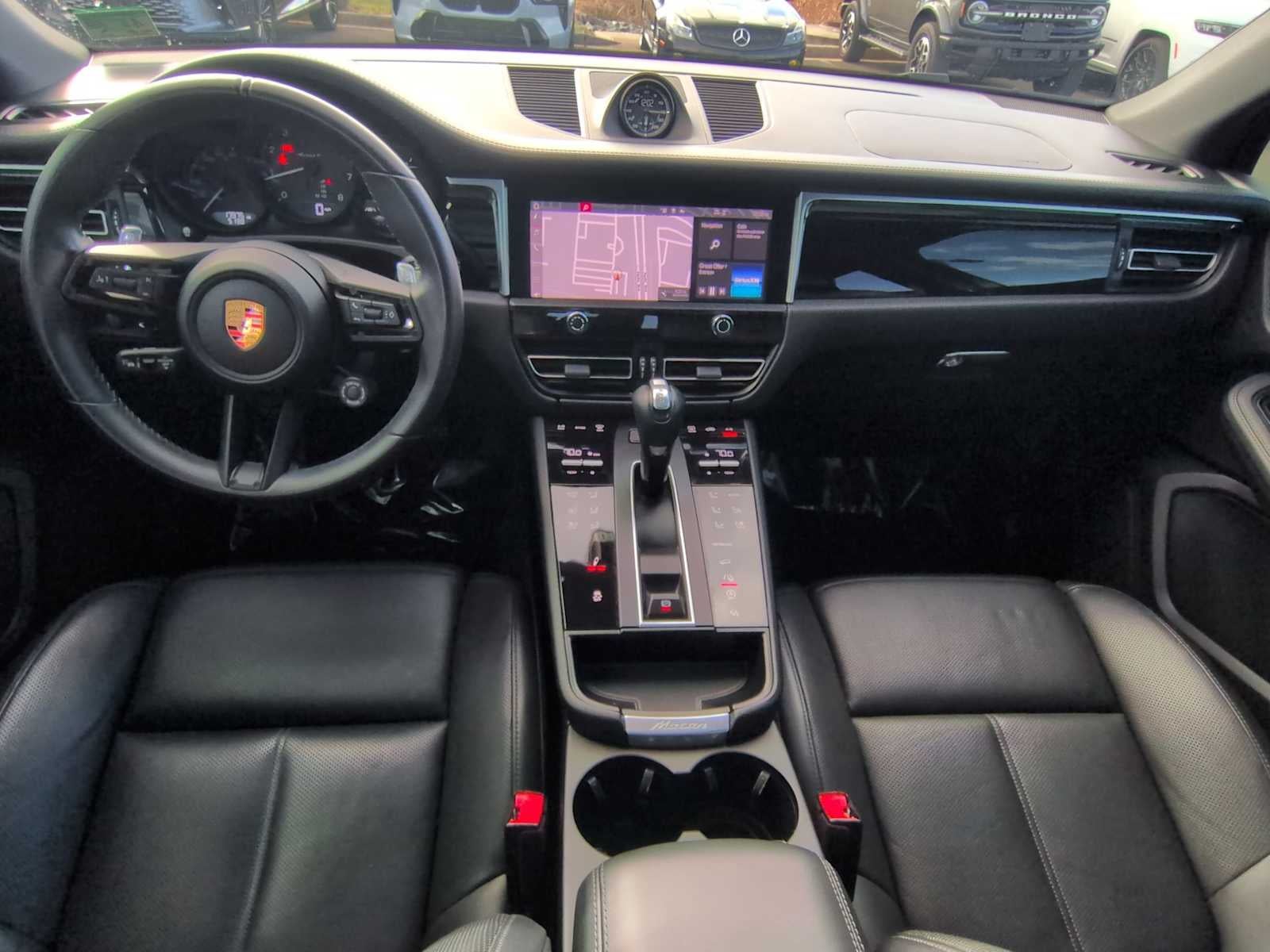 Porsche Macan T 2023