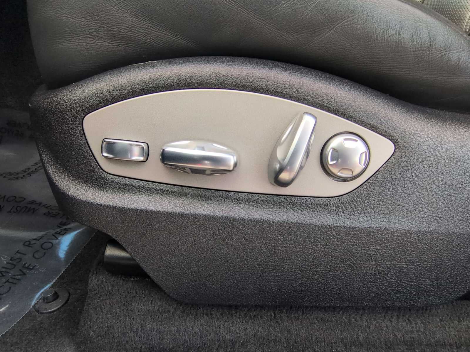 Porsche Macan T 2023