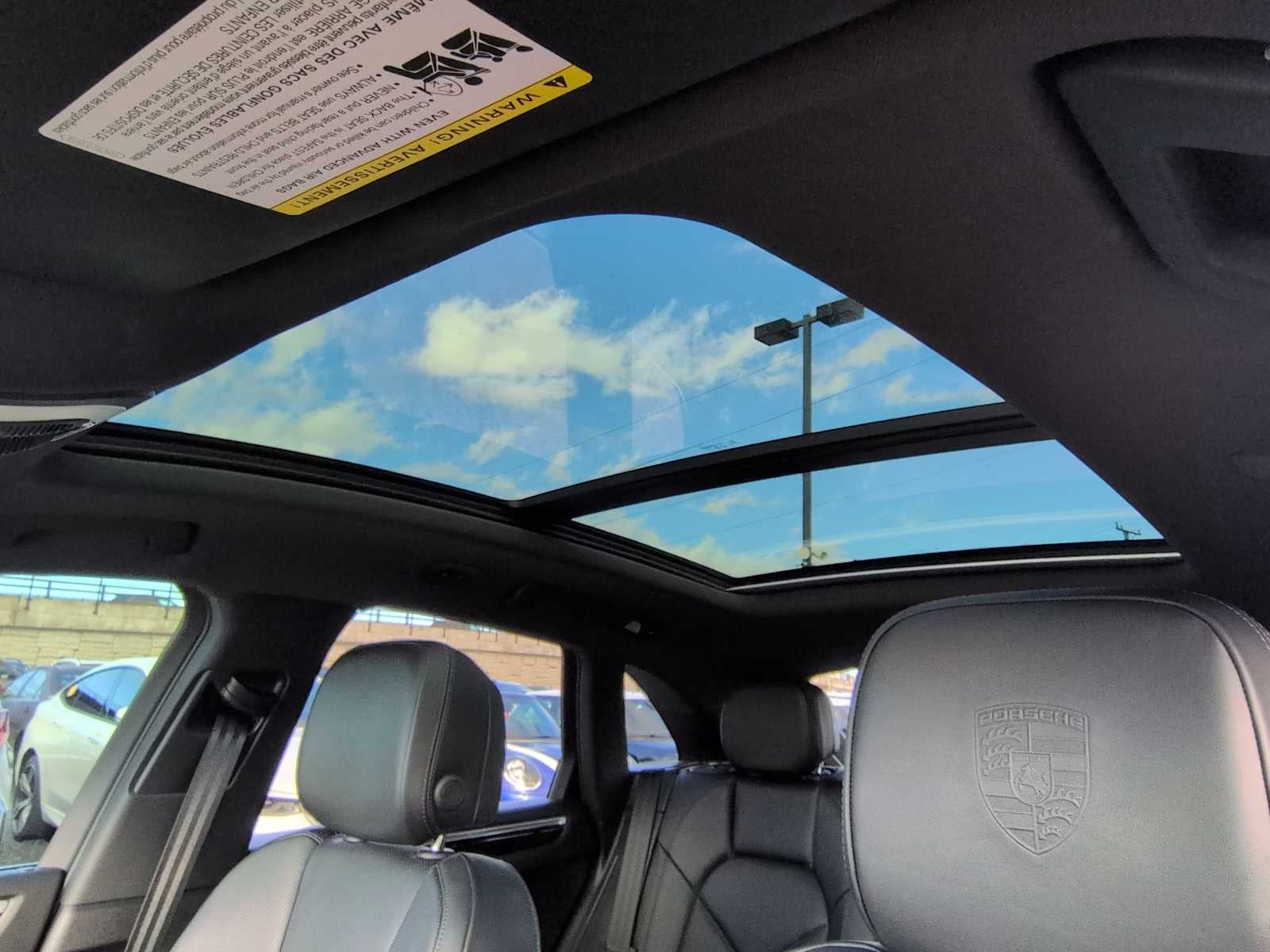 Porsche Macan T 2023