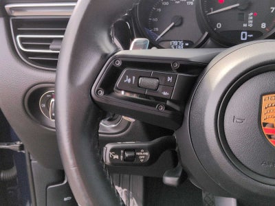 Porsche Macan T 2023