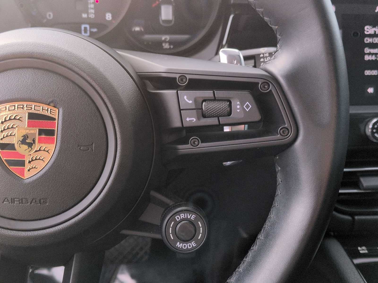 Porsche Macan T 2023