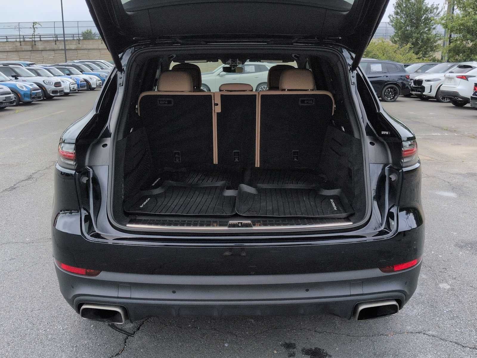 Porsche Cayenne E-Hybrid 2021
