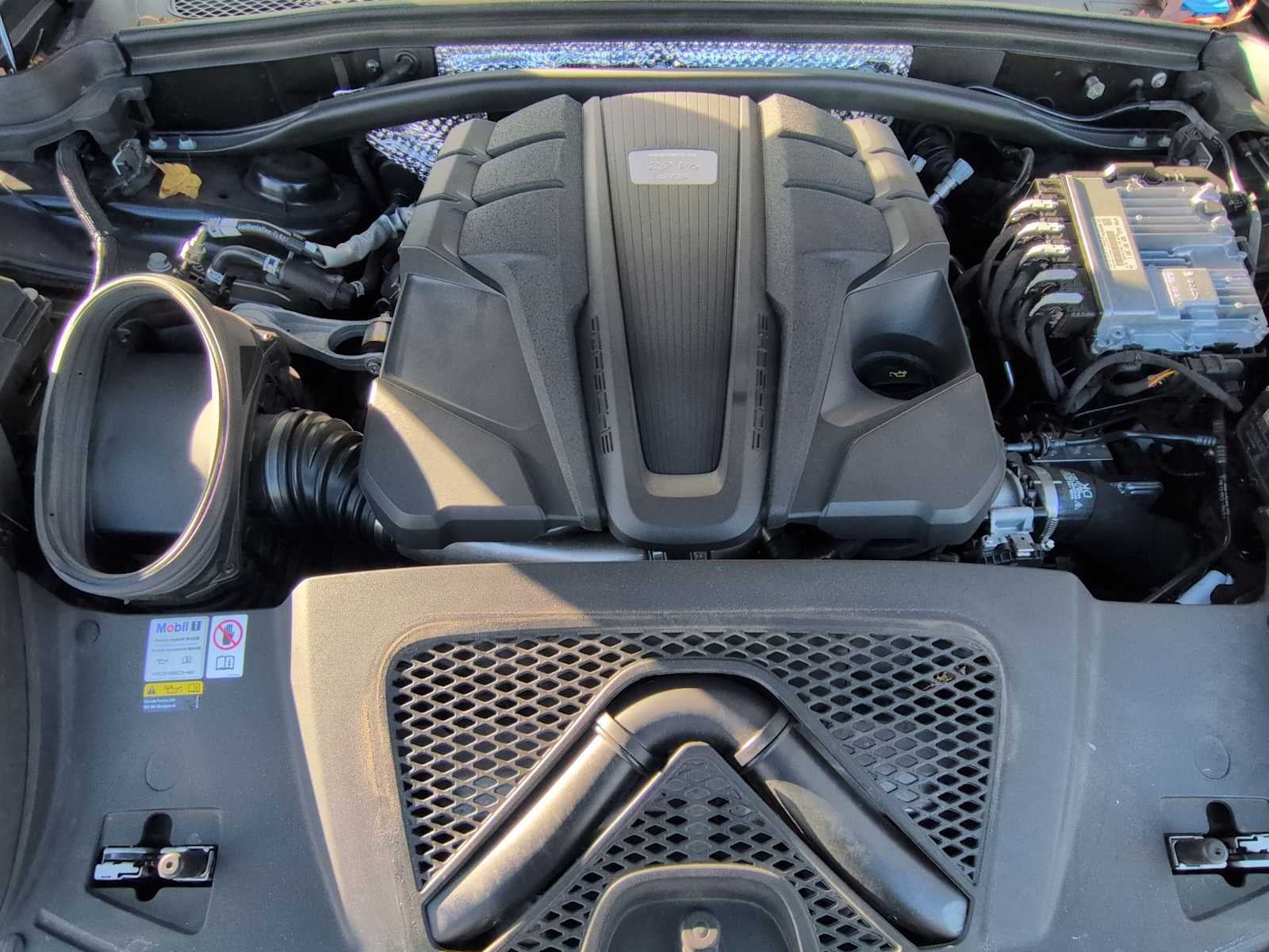 Porsche Macan GTS 2023