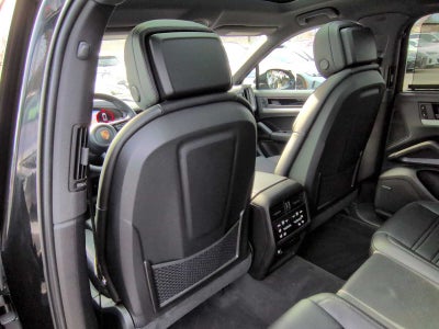 Porsche Cayenne Coupé AWD 2025