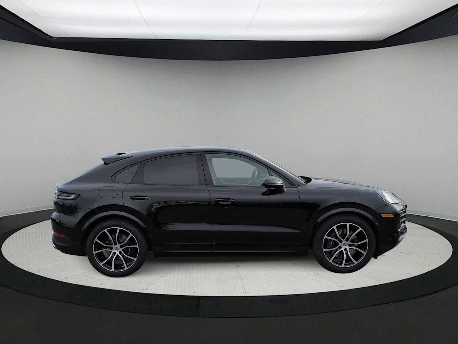 Porsche Cayenne Coupé AWD 2025