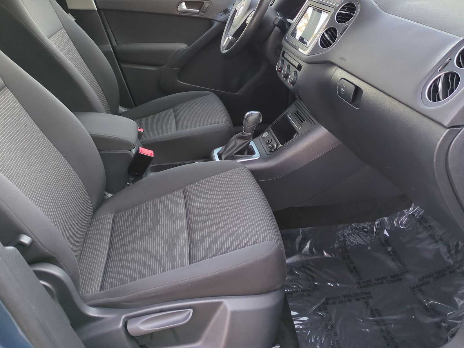 Volkswagen Tiguan 2.0T 4MOTION 2017