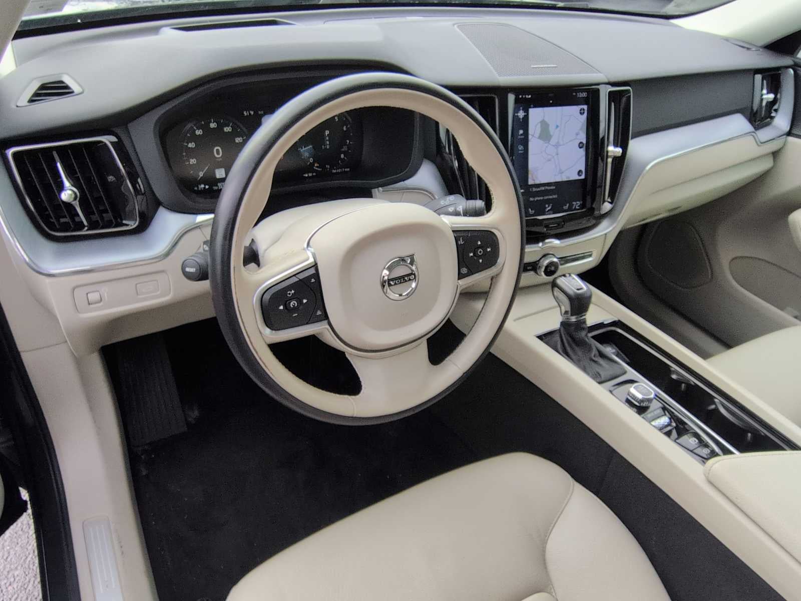 Volvo XC60 Momentum 2020